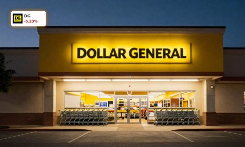 Dollar General Earnings reaction reflected in a lit Dollar General store exterior at dusk