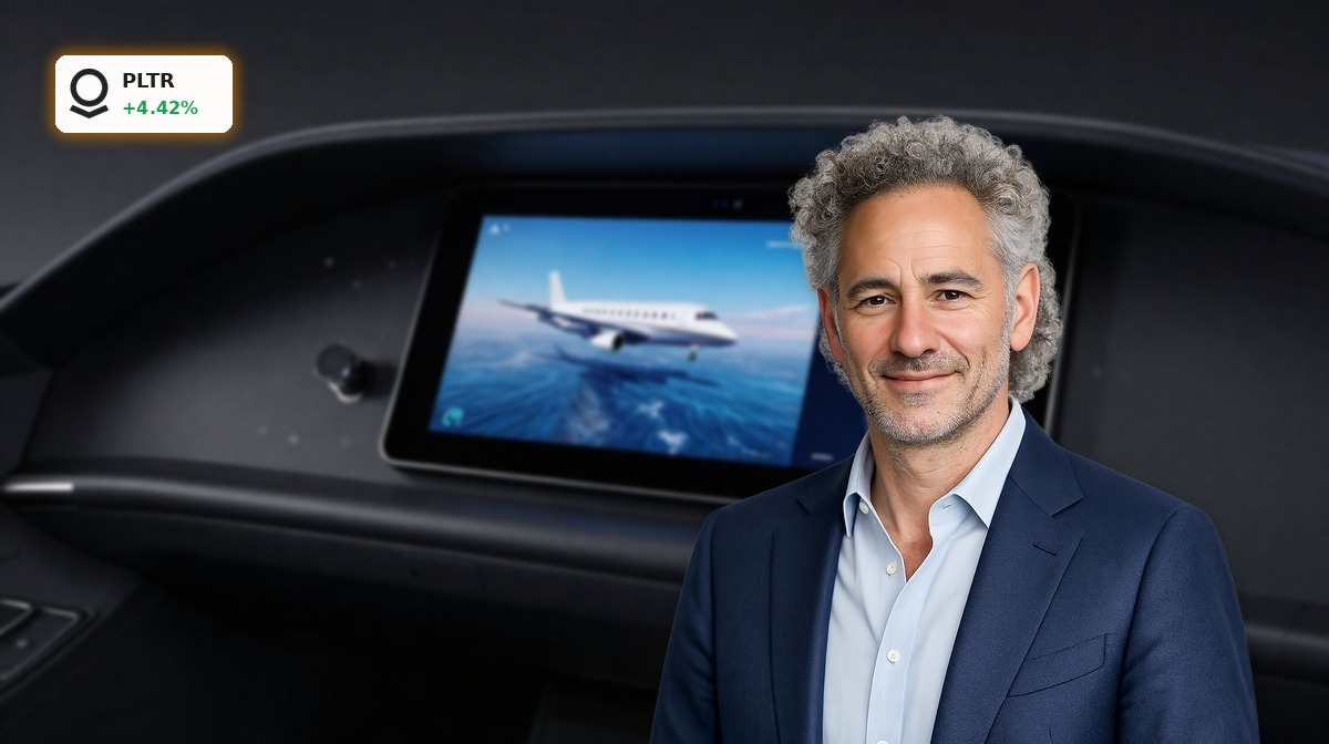 Palantir Partnership +4.4% Drives AI Aviation Expansion
