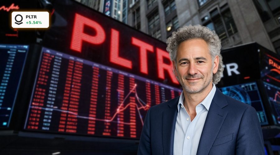 Palantir Forecast highlighted as PLTR stock jumps on AI defense boom and rapid revenue growth