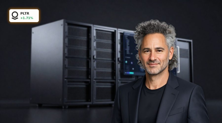 Palantir AI Strategy: 85% Growth Boom vs. Rich Valuation