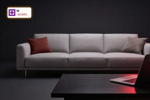 Wayfair Earnings reaction illustrated by premium home furnishings and online shopping setup